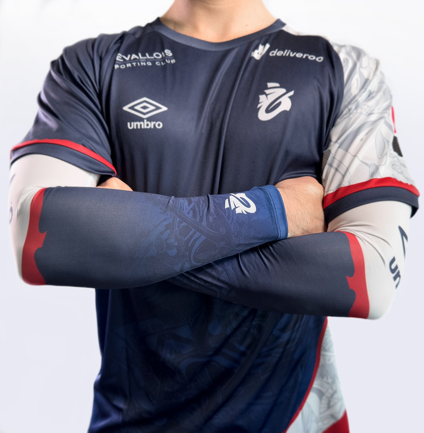 Sleeves 2025